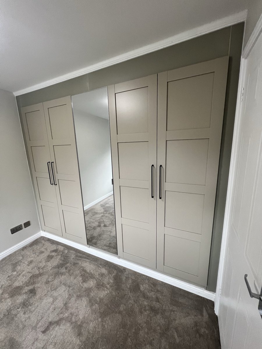 SimonHandyman's tweet photo. Bespoke Ikea wardrobes fitted in Lichfield this week https://t.co/q3N2PE4Bt1