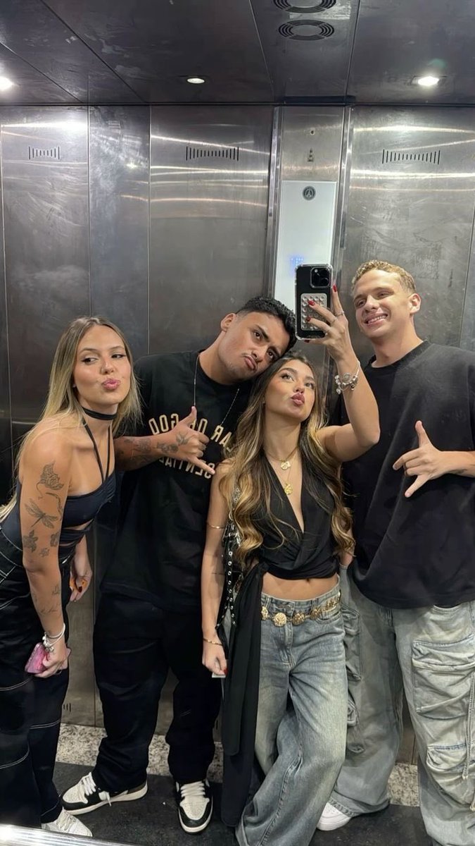 Clara melissa tweet media