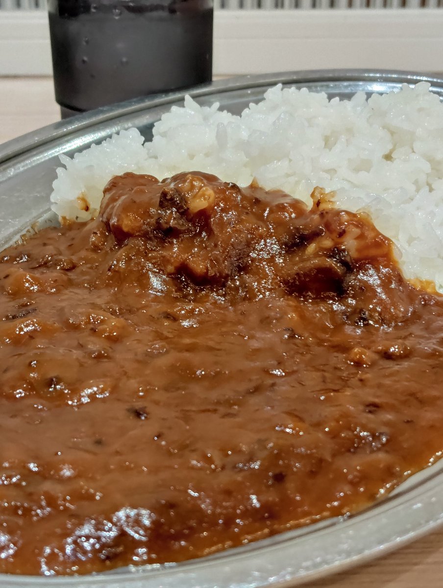 ハヤシライスページ 8hSsmkCnakh8ynj 昨日のランチは 学食みたいなハヤシライス 🍛🐒♪