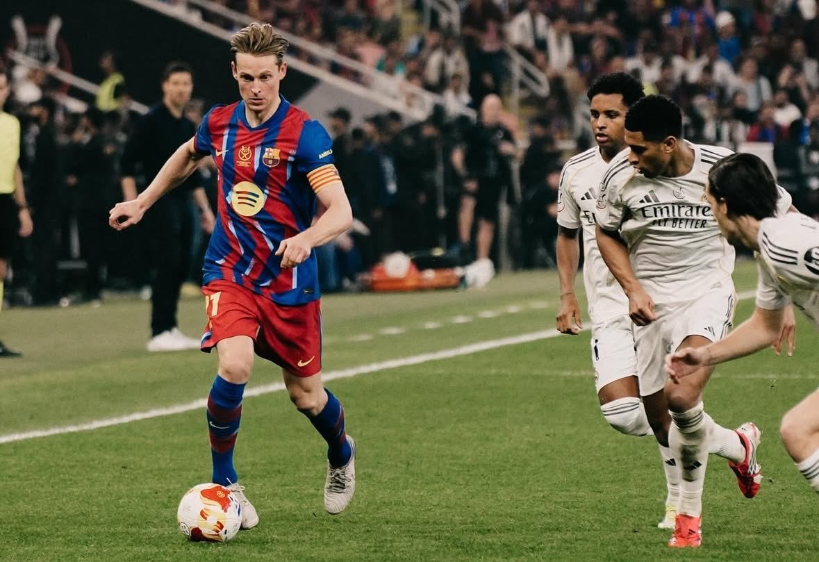 FCB World tweet media