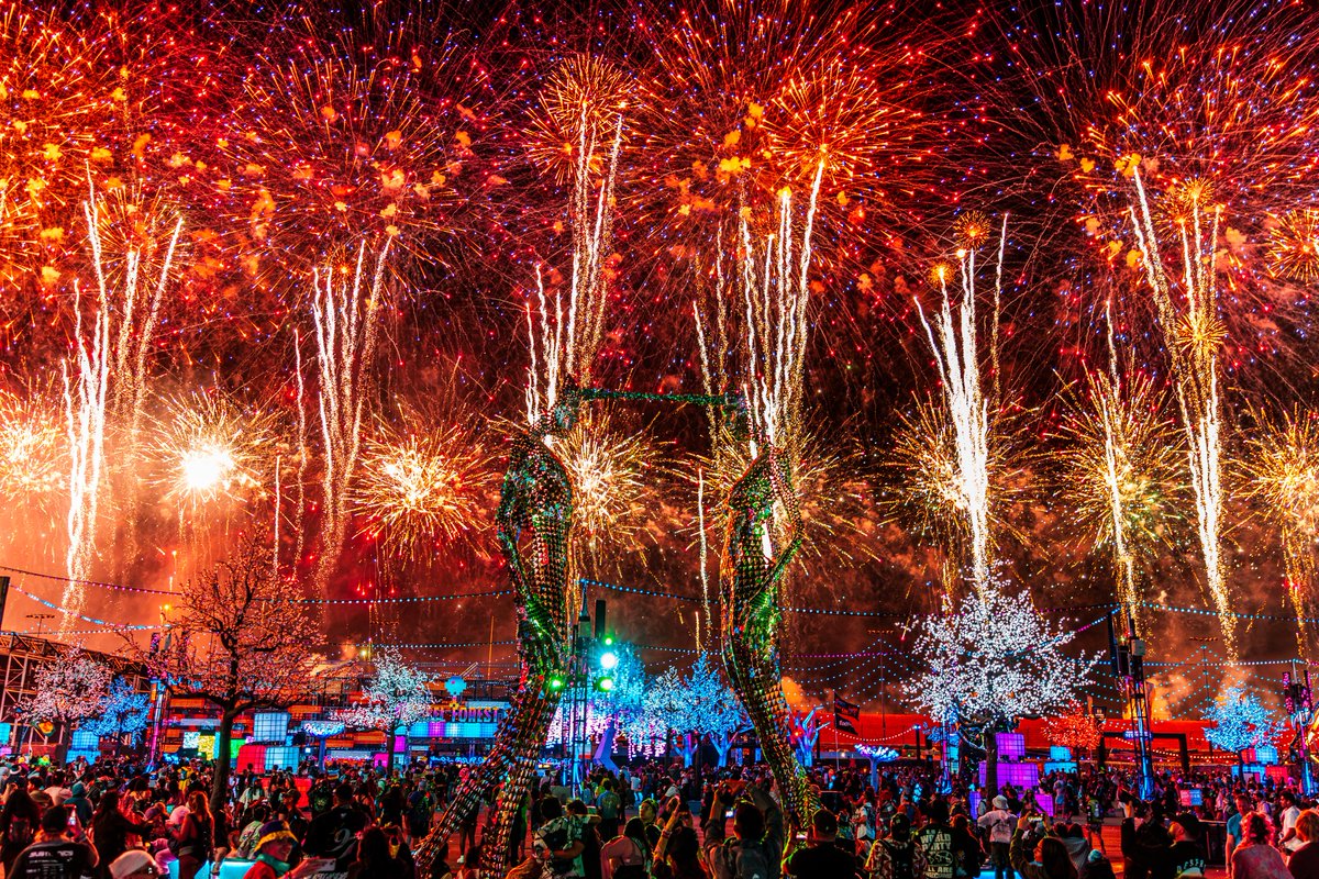 EDC_LasVegas's tweet photo. Every moment at #EDCLV2026 felt like a dream we never wanted to wake up from. ✨ What were the moments this weekend that made your heart feel full?🌌 Share your favorite memories with us in the comments and by using #MyEDCMoments, so we can relive the magic together. 💫

Who are we seeing in 2027? 👀