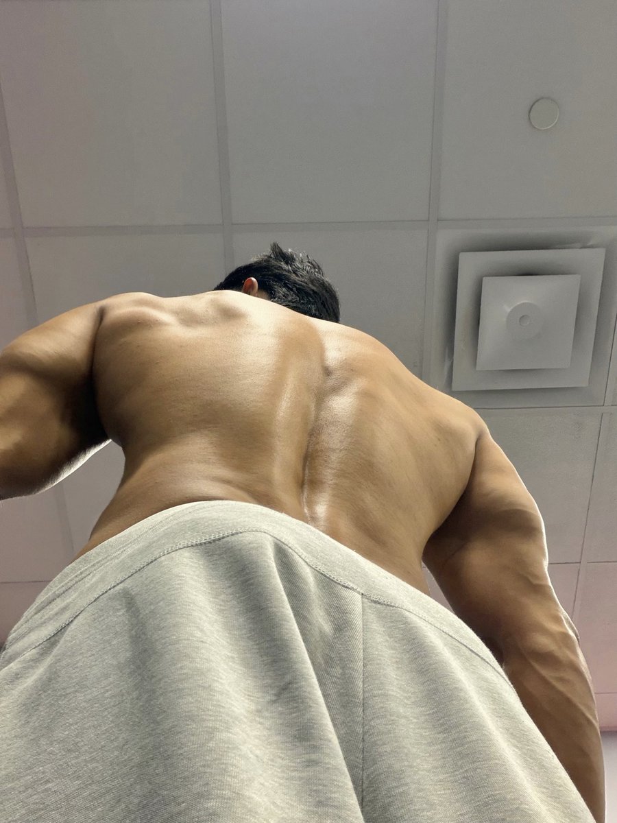 Kenner2G's tweet photo. Cinturita de semana 🙂‍↕️
Workout done ✔️ https://t.co/xs3NHfs9v2