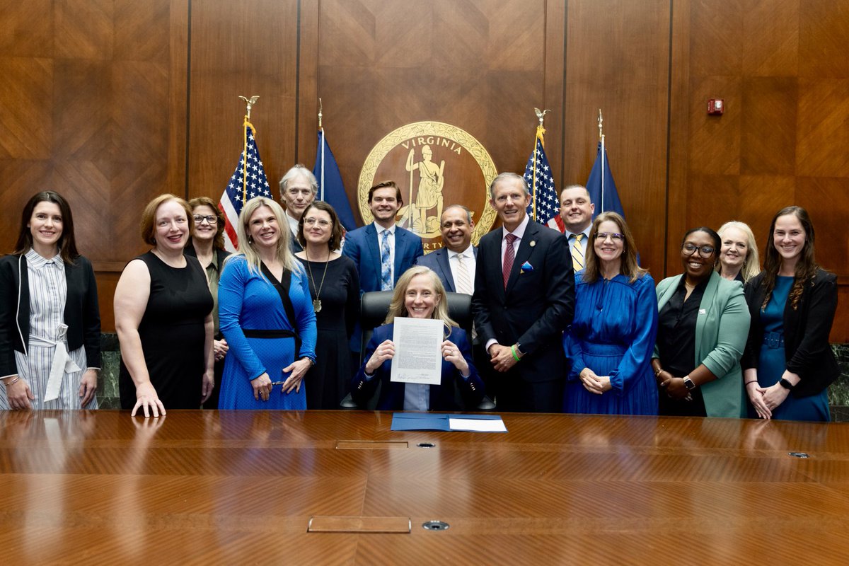 DelRodWillett's tweet photo. What an honor and privilege to have Governor Abigail Spanberger sign my bills, HB523 and HB656, into law last week. I was proud to be joined by the stakeholders, agencies, and community members whose collaboration and hard work made these bills possible and such a success! https://t.co/oWzLBrPYic