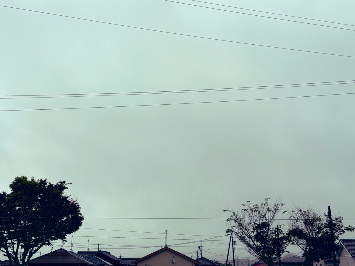 knskmi's tweet photo. #今朝壱の空　雨☔

今日1日が佳き日でありますように😋✨✨✨✨✨✨✨✨✨✨✨✨✨✨✨✨ https://t.co/171JfHJn0i