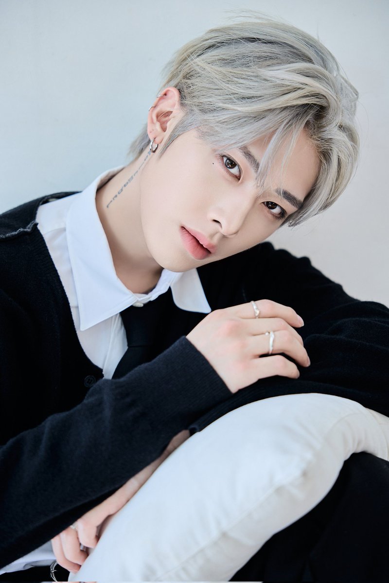 [📷] 260520 — Official AND2BLE Weverse Update with #RICKY It's my ...