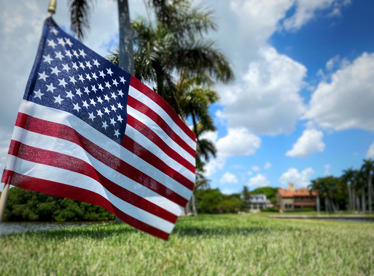 DeeringEstate's tweet photo. Celebrate America’s 250th anniversary at Deering Estate! 

Enjoy $8 general admission on select holiday weekends, including Memorial Day Weekend, 5/23-5/25! 

https://t.co/oGSym6FUsu

#MiamiDade250 #DeeringEstate #MemorialDayWeekend https://t.co/LzdCxemhgf