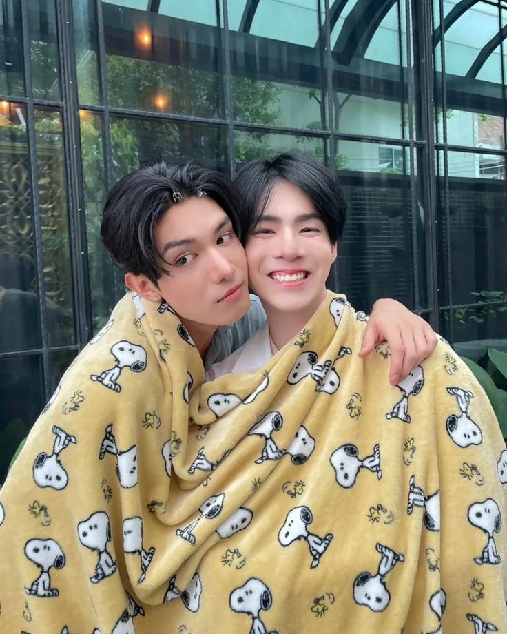 ✿ ᴠɪ ✿ tweet media