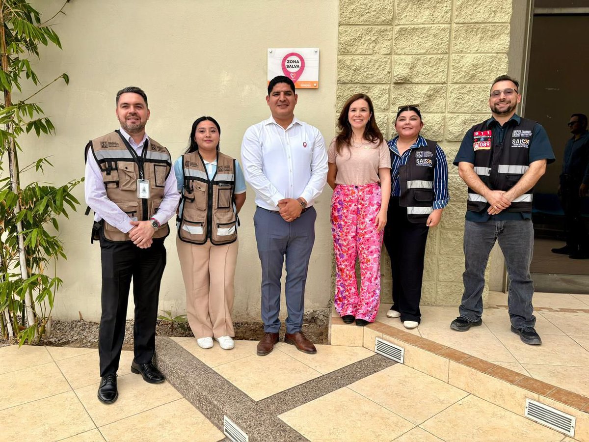 OAMSonora's tweet photo. En presencia de la titular del programa SALVA de Gobierno del Estado de Sonora, Lic. Zulema Boneo y el titular de la Oficina de Atención a Migrantes, Ing. Manuel Cons, esta última se suma a la red de espacios seguros, Zona Salva, que brindan apoyo, https://t.co/HfGbncpzfy