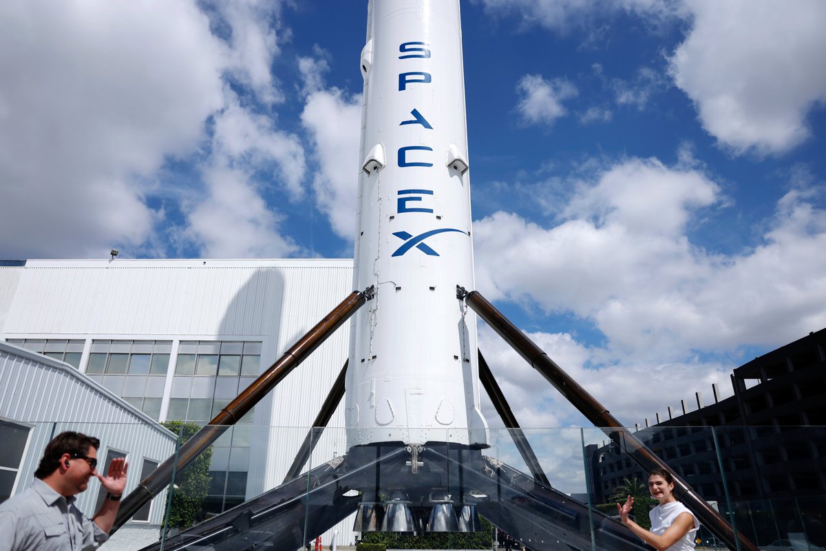 Stocktwits's tweet photo. JUST IN: Elon Musk's SpaceX files for Nasdaq IPO under ticker $SPCX https://t.co/Xkxlx1FblA