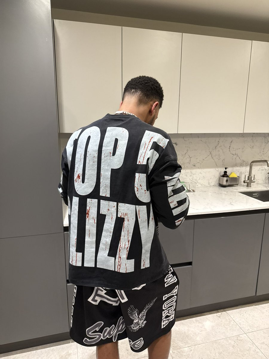 SKINZ tweet media