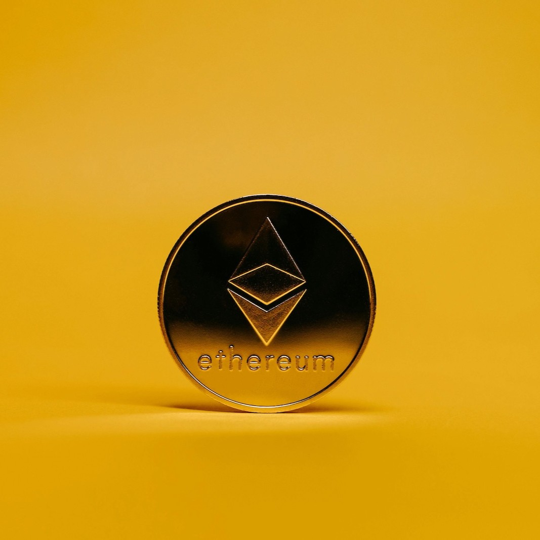 CoinMarketCap tweet media