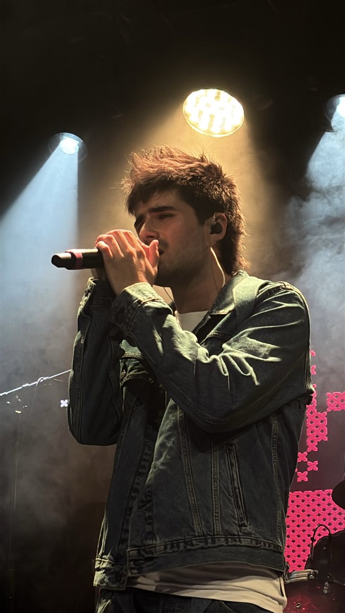 nat ✨ tweet media