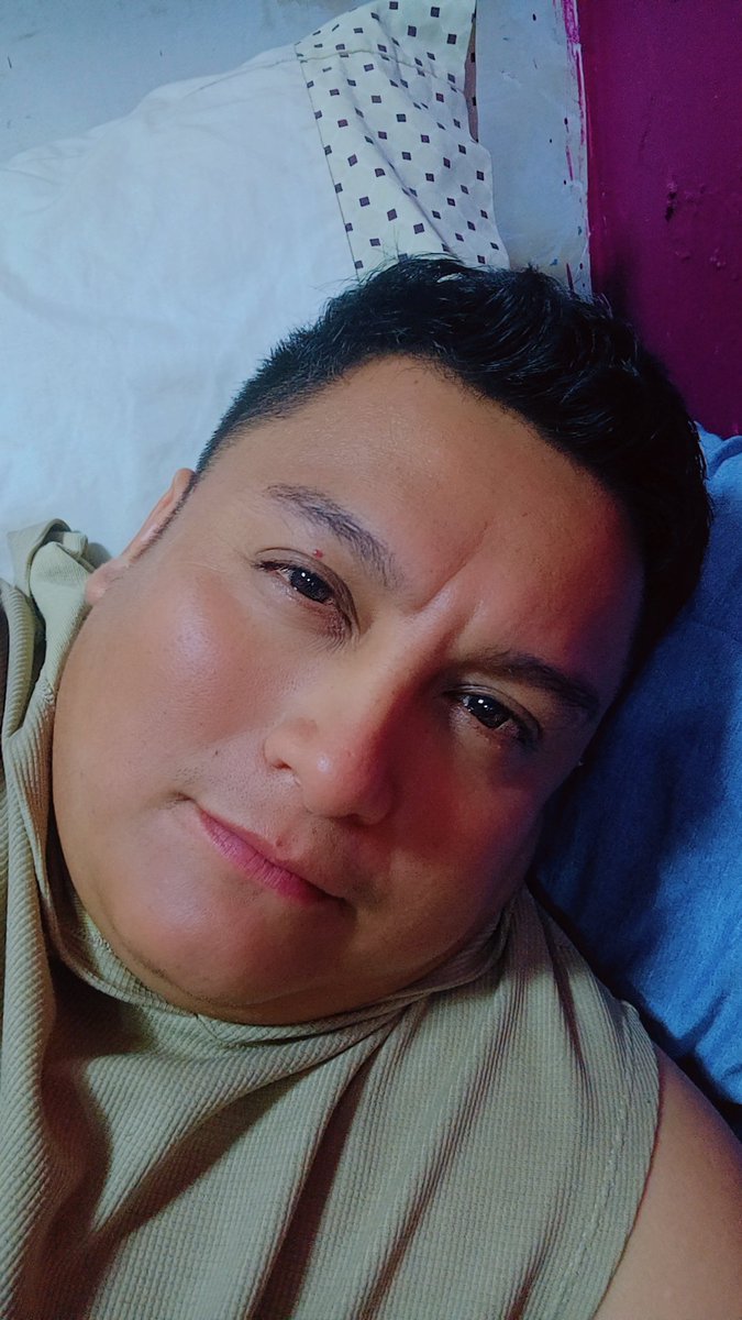 86sidvicious's tweet photo. Quien para unas chelas y platicar, 
Cuento con casa sola, sin compromiso de nada, ( alguna uni orino, hot wife o parejas). https://t.co/DaWuCHYLtr