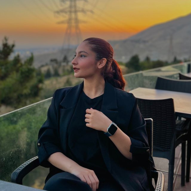 یه بنده خدا tweet media