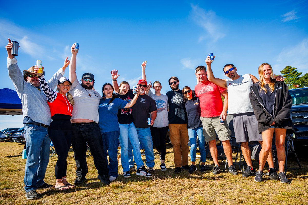 New Hampshire Motor Speedway tweet media