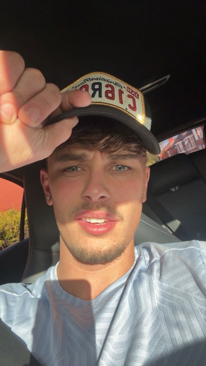 Masterbrandon78's tweet photo. How about you cum take these work pants off for me https://t.co/5KFCZmszou