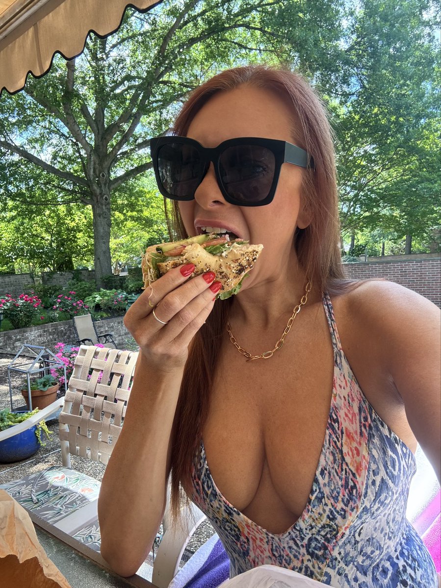 Cockadoodle Boo ♥️ tweet media