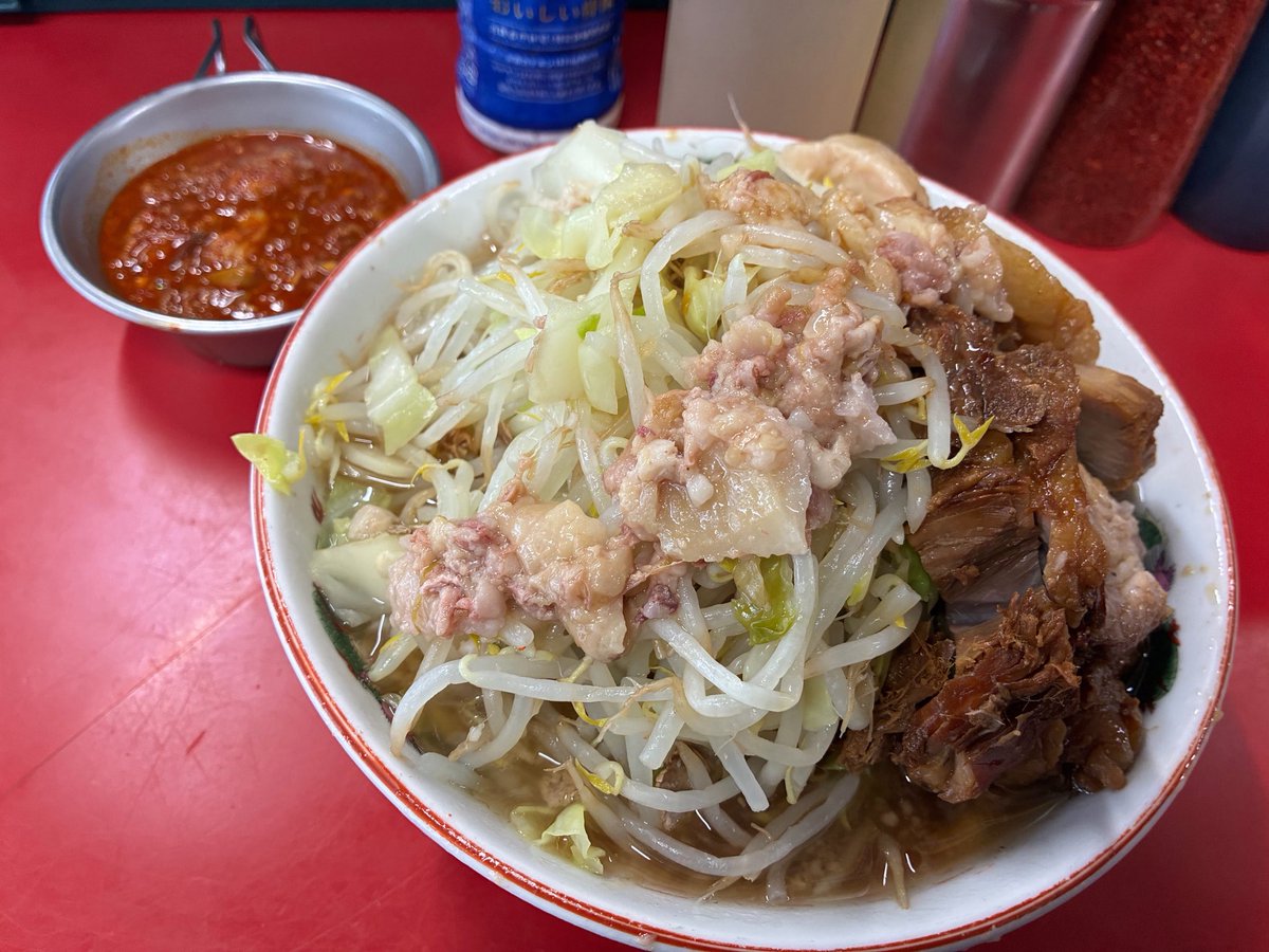 あ か い な ん tweet media