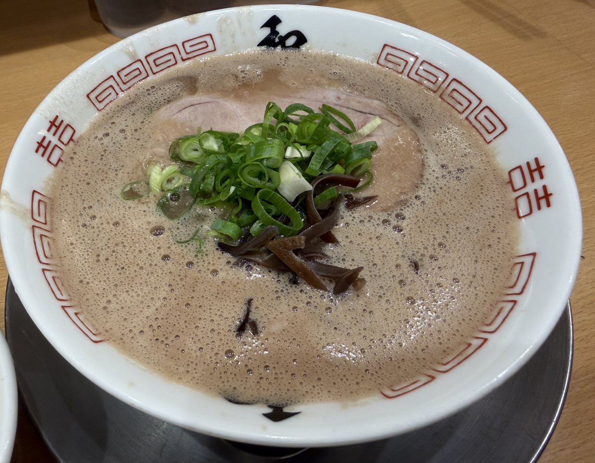 川島明 tweet media