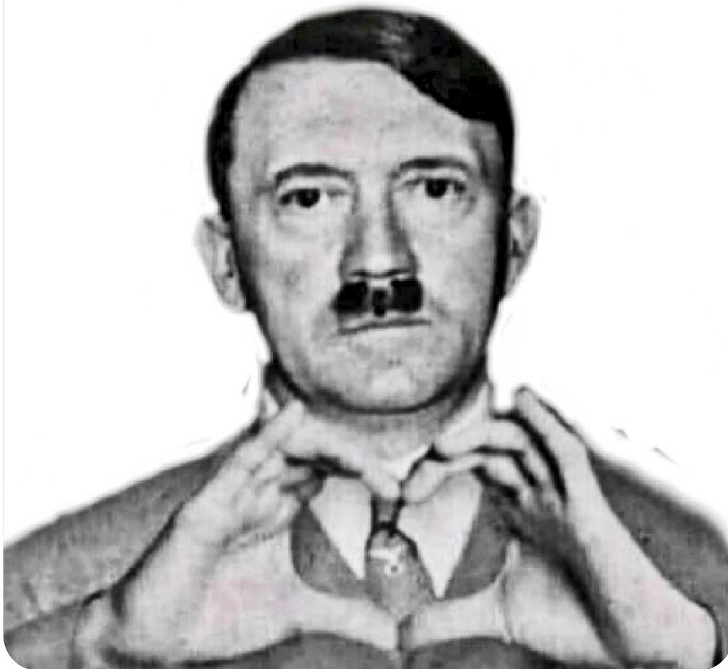 Der Teufelskönig /I am a parody! Jesus von Mengele tweet media