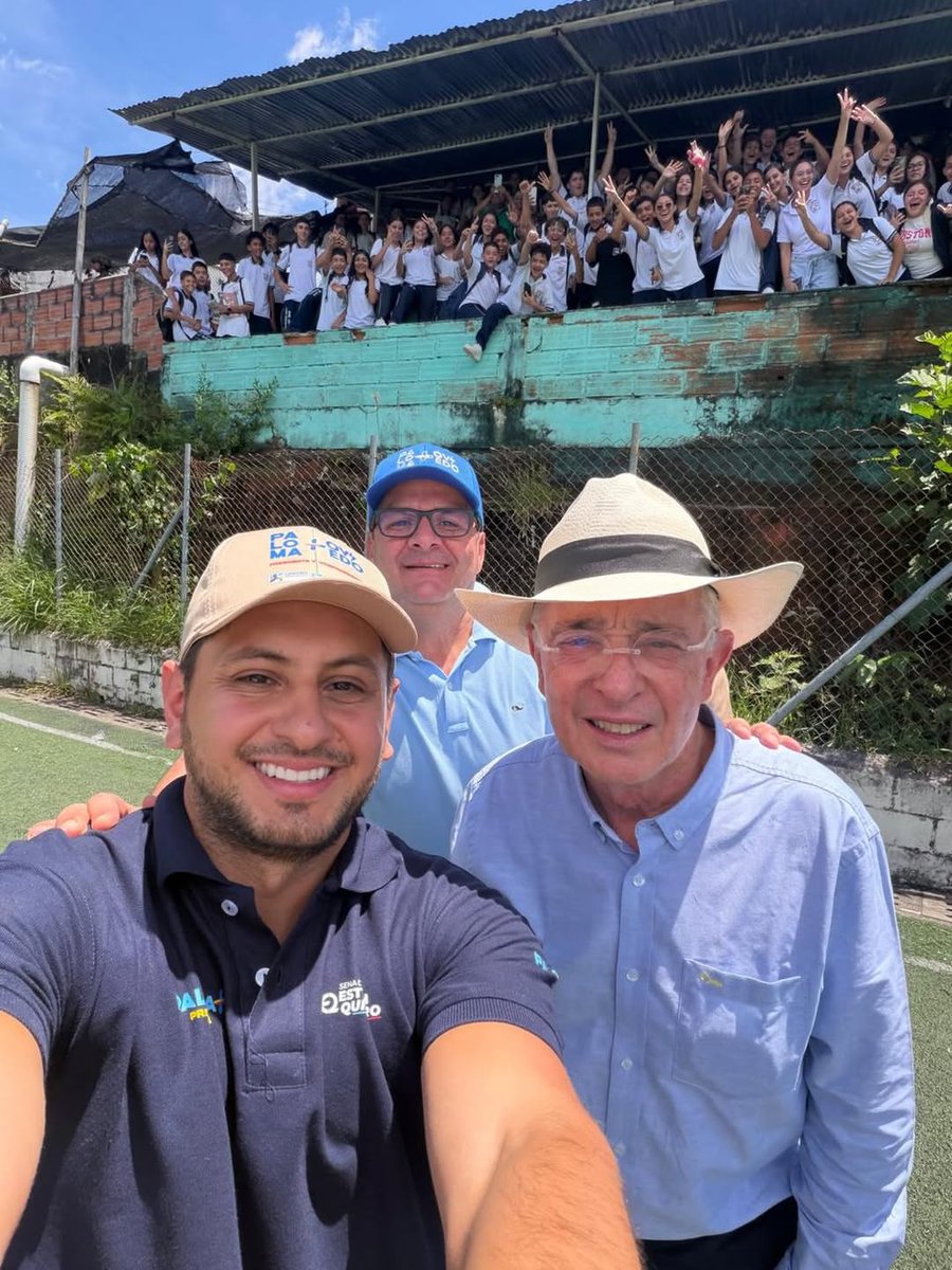 EstebanQuintero tweet media