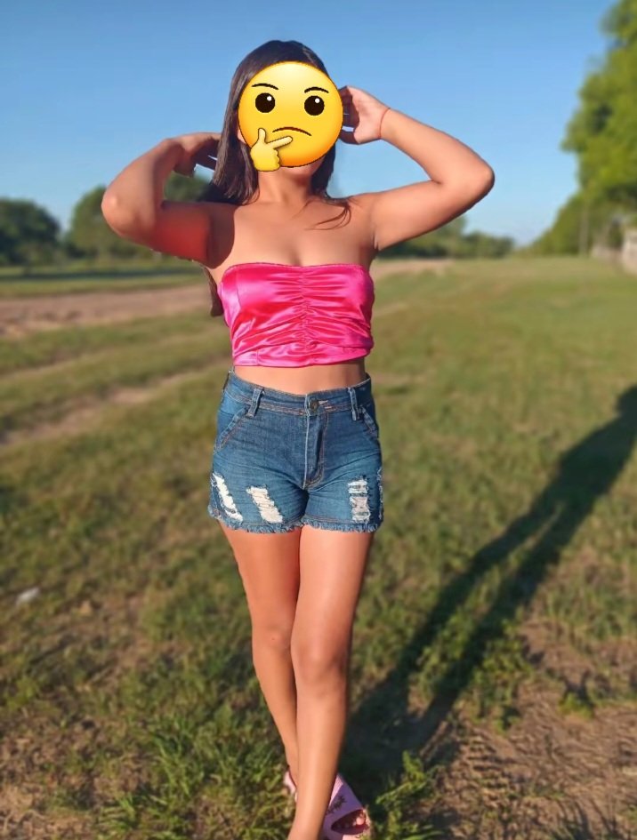 robertycamila tweet media
