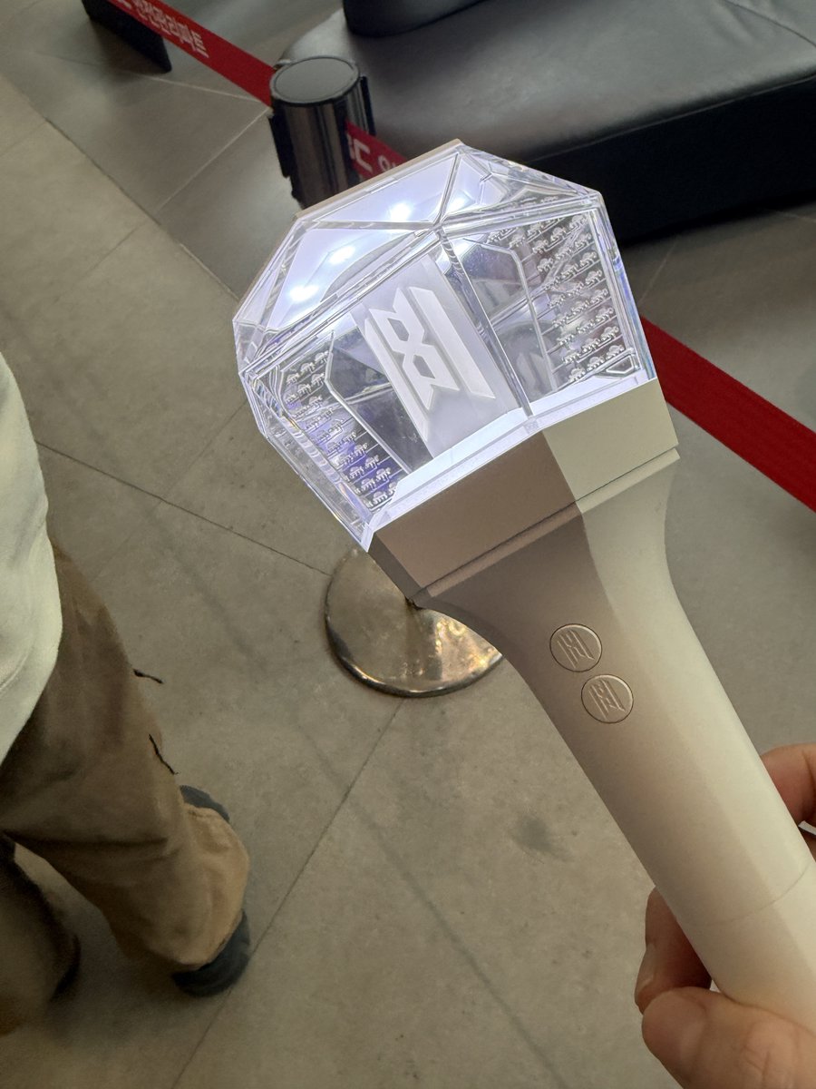 유청초 tweet media