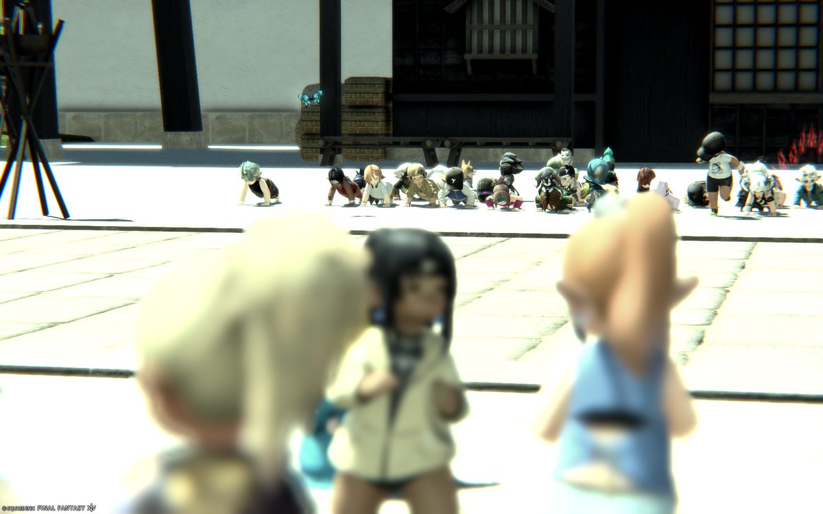 ff14monumomo's tweet photo. トレ��ニング撮影会(#Bismark)に参加しました。このイベントは大規模な動画撮影会です。参加者さん30人くらいいて ほとんどがララフェルでした。主催者さんの合図でトレーニングウェアを着て腕立て伏せをしたり 走ってポンポンをしぼります。ハードな運動をしたあとのヨーグルトいりグラノラは最高です https://t.co/2oCwQxtjGi