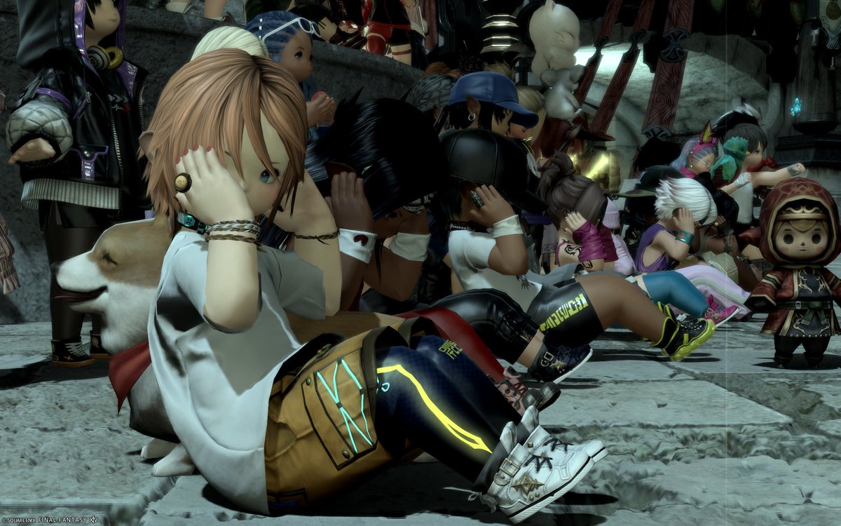 ff14monumomo's tweet photo. トレ��ニング撮影会(#Bismark)に参加しました。このイベントは大規模な動画撮影会です。参加者さん30人くらいいて ほとんどがララフェルでした。主催者さんの合図でトレーニングウェアを着て腕立て伏せをしたり 走ってポンポンをしぼります。ハードな運動をしたあとのヨーグルトいりグラノラは最高です https://t.co/2oCwQxtjGi