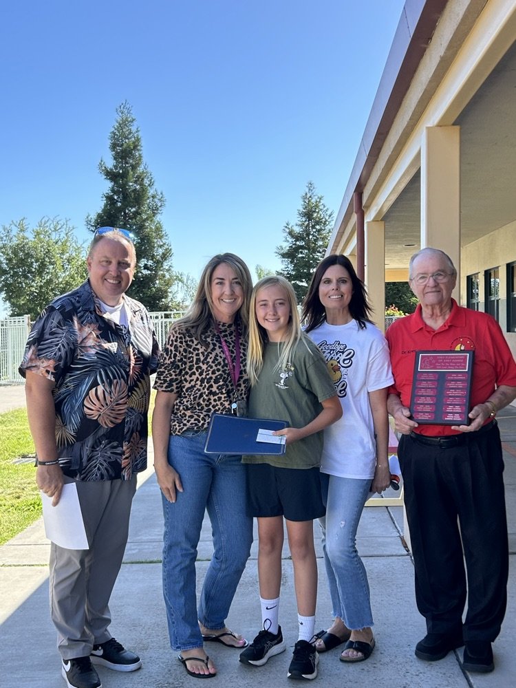 KreyPrincipal's tweet photo. Congrats to our two R. Paul Krey award recipients!   We're so proud to honor Emmrie and Naomi for their excellence!  #kreycoyotes #WeAreBUSD https://t.co/r8TWuRnk29