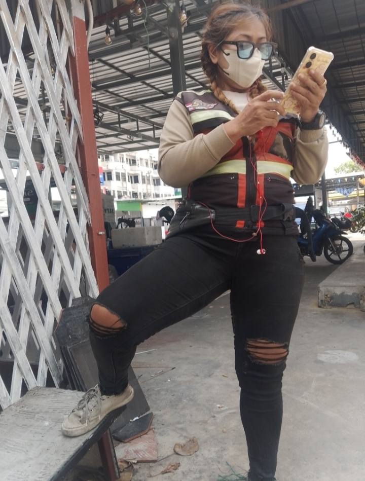 tantawanUU's tweet photo. ช่วงนี้ไม่ได้ใส่กางเกงรัดหีเลยค่ะ🤭🤭 https://t.co/RyRAwMUGwW