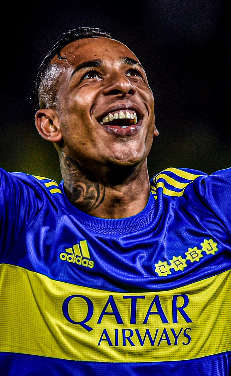 AtaqueFutbolero's tweet photo. 🤯🇦🇷🇨🇴 BOCA QUIERE LA VUELTA DE SEBA VILLA Y EL FUTBOLISTA DESEA REGRESAR AL CLUB.

Hay un compromiso de salida de Independiente Rivadavia en USD 6M. 💰

[@Tato_Aguilera] https://t.co/zyJPOFbi9m