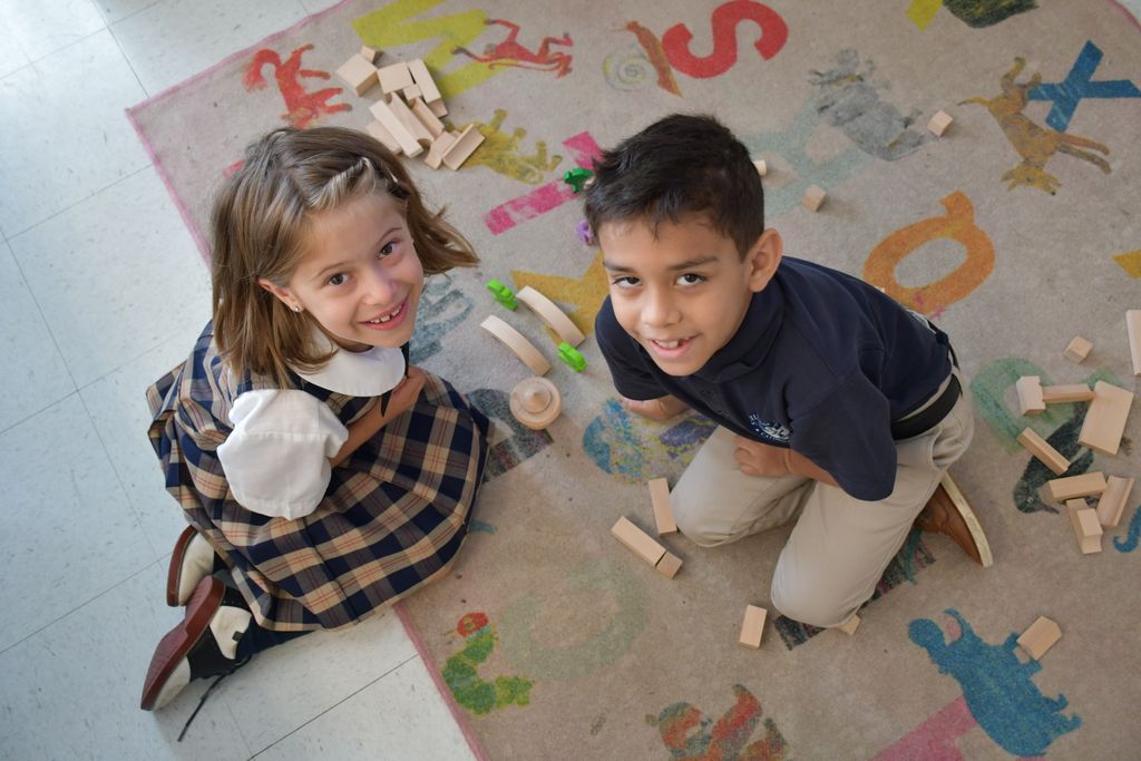 StWillSchool's tweet photo. 🧩💡 Our first graders used physical objects to explore abstract software concepts like patterns, sequences, and problem-solving. Hands-on learning made big ideas tangible, fun, and engaging - without needing a screen!  #beapanther  #stwillschool ! https://t.co/PO80m2F5iK