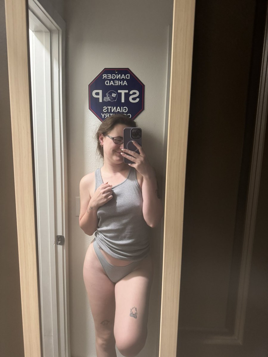 DancinCanadian's tweet photo. If you see this you owe me $12 https://t.co/reIss47K2U