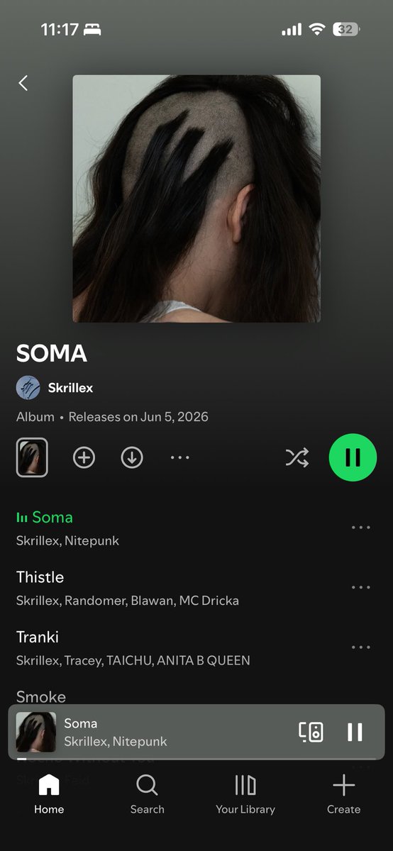 dokimachine's tweet photo. New Skrillex album!!! 😍 https://t.co/zGg5sNRvqz