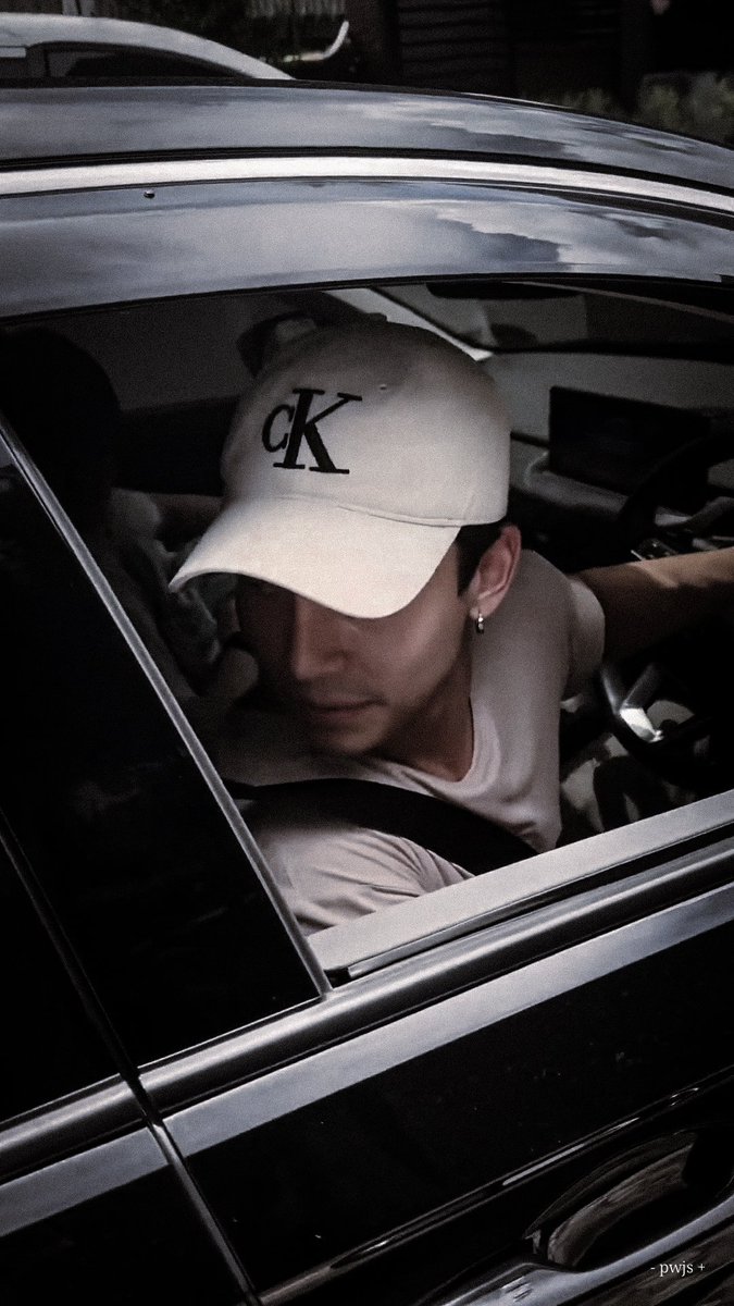 ponwang_js's tweet photo. * พี่แม้กอย่าขับรถบ่อยนะเว้ย มันหล่อ !🫵🏻💢
#mmaxmax https://t.co/rAIJama4rQ