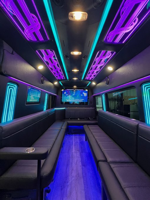 ARCLIMO's tweet photo. $100 OFF on Party Bus Mercedes 15 pas Bachelorette,Wedding, Quinceañera,sweet 16 Bachelor, Astros,World Cup soccer, birthday, call: 832.231.3823 https://t.co/Pk1OWdeAkQ 24/7 affordable limo service Houston, Katy, Baytown, Kingwood,Toyota center, World Cup Soccer Houston 2026 NRG. https://t.co/MqQnTLG4Ye