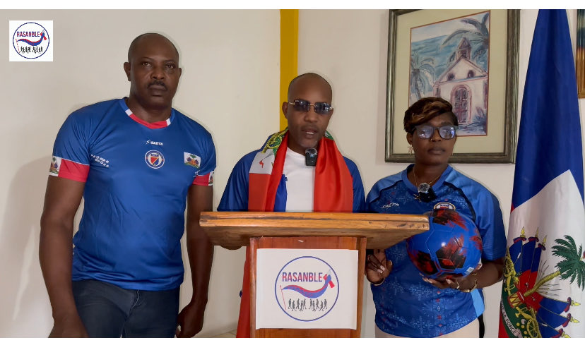 postlakay's tweet photo. Josias Benoit ki se Sekretè Jeneral pati politik RASANBLE a ak Vis Prezidan pati a Doktè Franche voye yon gwo chapo bay tout jwè seleksyon Ayisyen an e aplodi yo pou si bèl match sa yo te jwe ayè madi 2 jen 2026 la. Pati a vle raple pèp la yon lòt fwa ankò NOU NAN MONDYAL !! https://t.co/lxNs5zi52q