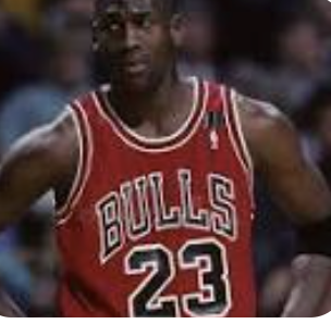 nprscottsimon's tweet photo. When I told people around the world in the 1980's I was from Chicago, they'd say, "Chicago! Al Capone!" 90's, it became, "Chicago! Michael Jordan!" 2000's, "Chicago! @BarackObama!" Today, it's, "Chicago! @Pontifex!" An upward arc indeed. https://t.co/D3vqK4mZFr