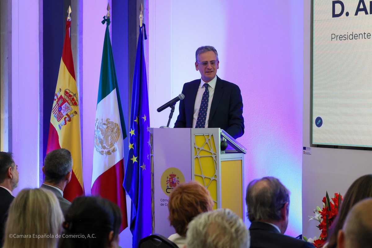 camescommx's tweet photo. Un momento histórico para la #CAMESCOM.

Durante nuestra Asamblea Ordinaria de Socios 2026, Óscar García Zato fue elegido por unanimidad como nuevo presidente de la @camescommx 

Gracias a Antonio Basagoiti por 8 años de liderazgo y compromiso con nuestra comunidad empresarial. https://t.co/lfAHXqpj45