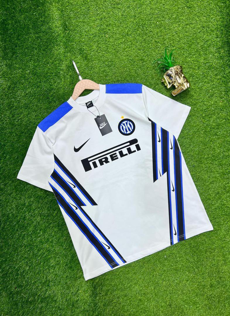 Skiilz4u's tweet photo. Retro Jerseys 

N23,000

Kaduna

Call or WhatsApp; 09036147053 https://t.co/llAt5tV2bP