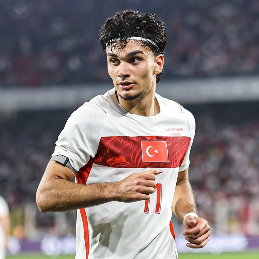forzacimbom's tweet photo. Can Uzun transferinde son durum. (Sky Sport DE)

▪️ Galatasaray'ın somut ilgisi bulunuyor.

▪️ Frankfurt, 60 milyon euro civarında bonservis geliri hedefliyor.

▪️ Şu ana kadar Galatasaray tarafından Frankfurt'a yapılmış resmi bir teklif bulunmuyor.

▪️ İngiltere ve İtalya'dan kulüpler de Can Uzun'u yakından takip ediyor ve transferle ilgileniyor.

▪️ Galatasaray'ın transfer listesinde başka oyuncular da var.