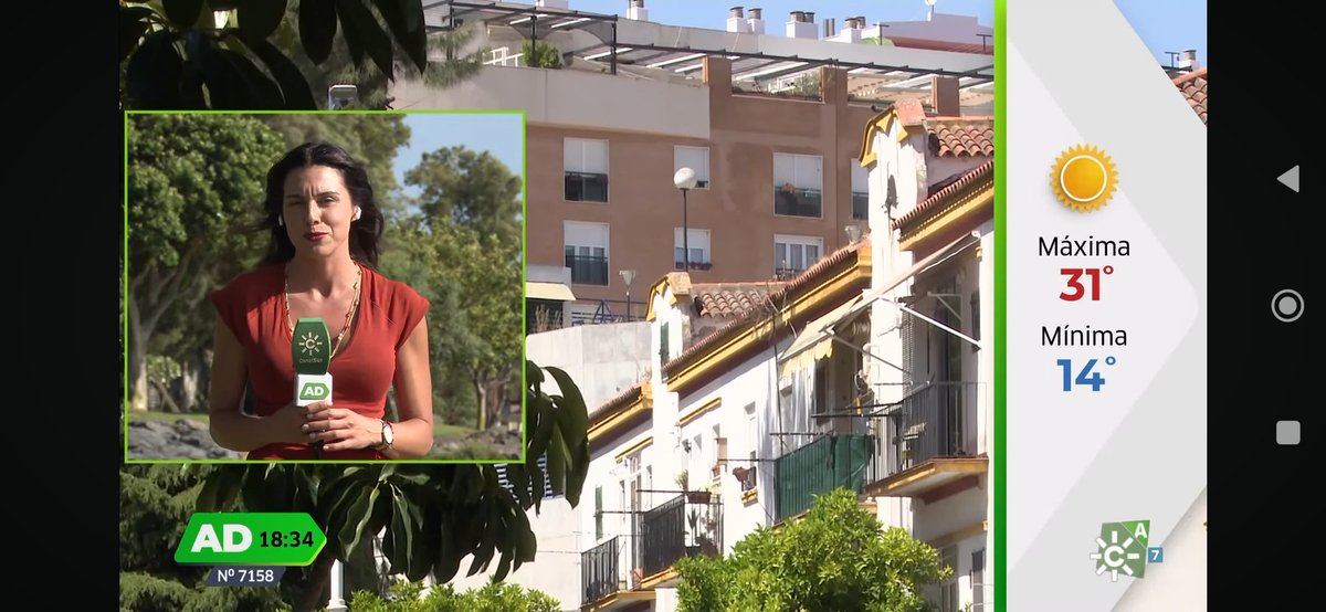 CFAnDirecto's tweet photo. Nuestra @MLorena_C nos cuenta el tiempo de la provincia de Huelva máximas de 31 mínimas de 14 @adirecto https://t.co/otHhENeo5x