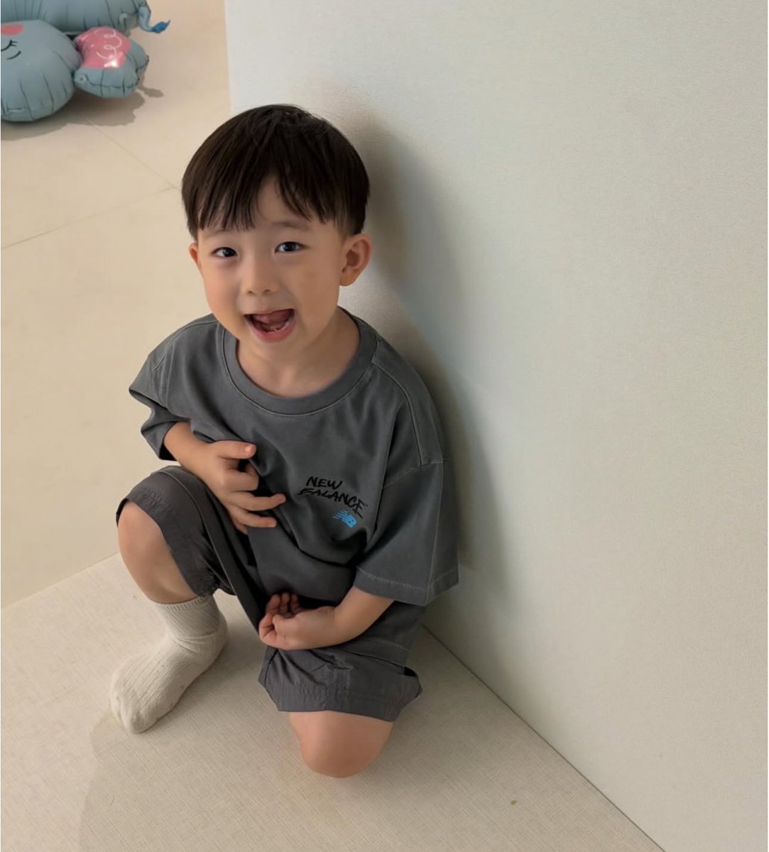 do0nlyone's tweet photo. จั้นเลี้ยงผ่านอินเตอเน้ตมาตตตุวเท่าถั่วงอกด้วยซ้ำ 🥹 https://t.co/FidQSmuRjf