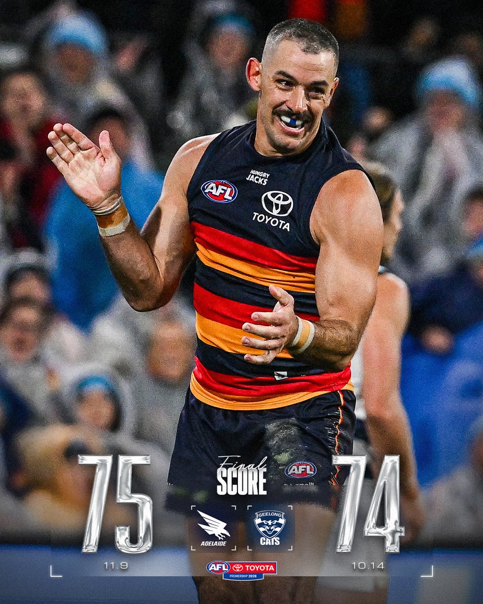 AFL's tweet photo. THE CROWS JUST HOLD ON!!!

#AFLCrowsCats https://t.co/QauOiVxGGI