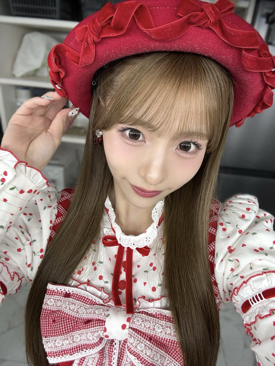 yuki_hirata0903's tweet photo. 好きになってくれる？🍒 https://t.co/ZWGR5dfTTL