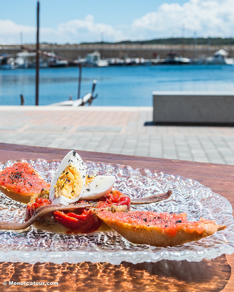 MENORCATOUR's tweet photo. Sa Xerxa 🐟🥘🥩
🏠 Carrer del Rosari, 9 - Fornells
☎️  971 538 934
🌐 https://t.co/a9PIK2zWkS

Más info: https://t.co/T5NAKpTUsY

#menorca #menorcatour #restaurantesmenorca  #gastronomiamenorca #arroces #fornells #productolocal #SaXerxa https://t.co/Vfmqk7Lwkc