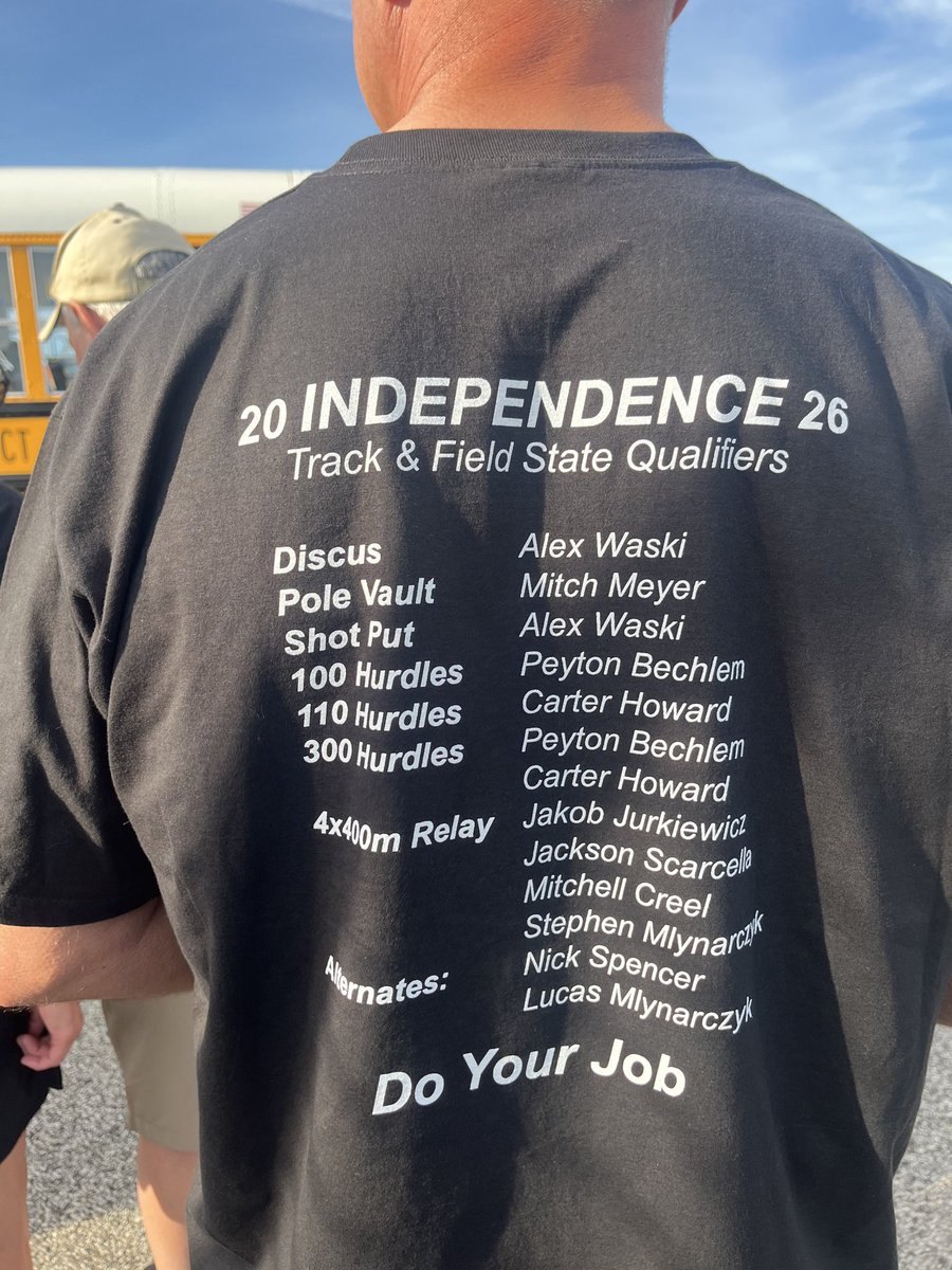 YourIndySchools's tweet photo. Track send off! Best wishes! Go Blue Devils! https://t.co/PuZoyOdBW3