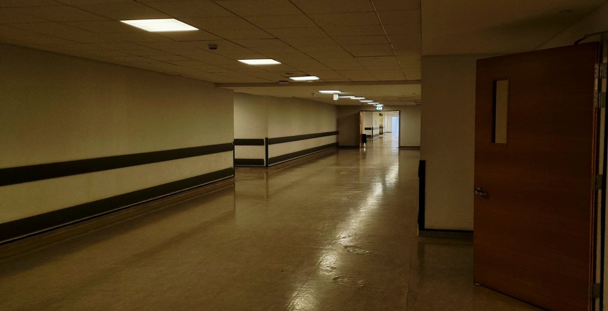 thefiaguy1's tweet photo. for some reason the hospital i go to has the backrooms under it https://t.co/YCVMbDeXTi