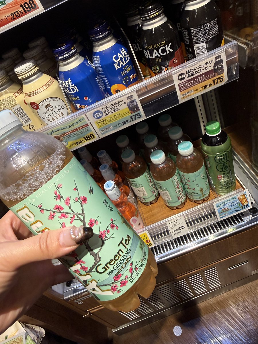 pataparts's tweet photo. カルディにあったー！ https://t.co/3DFemkTKQP